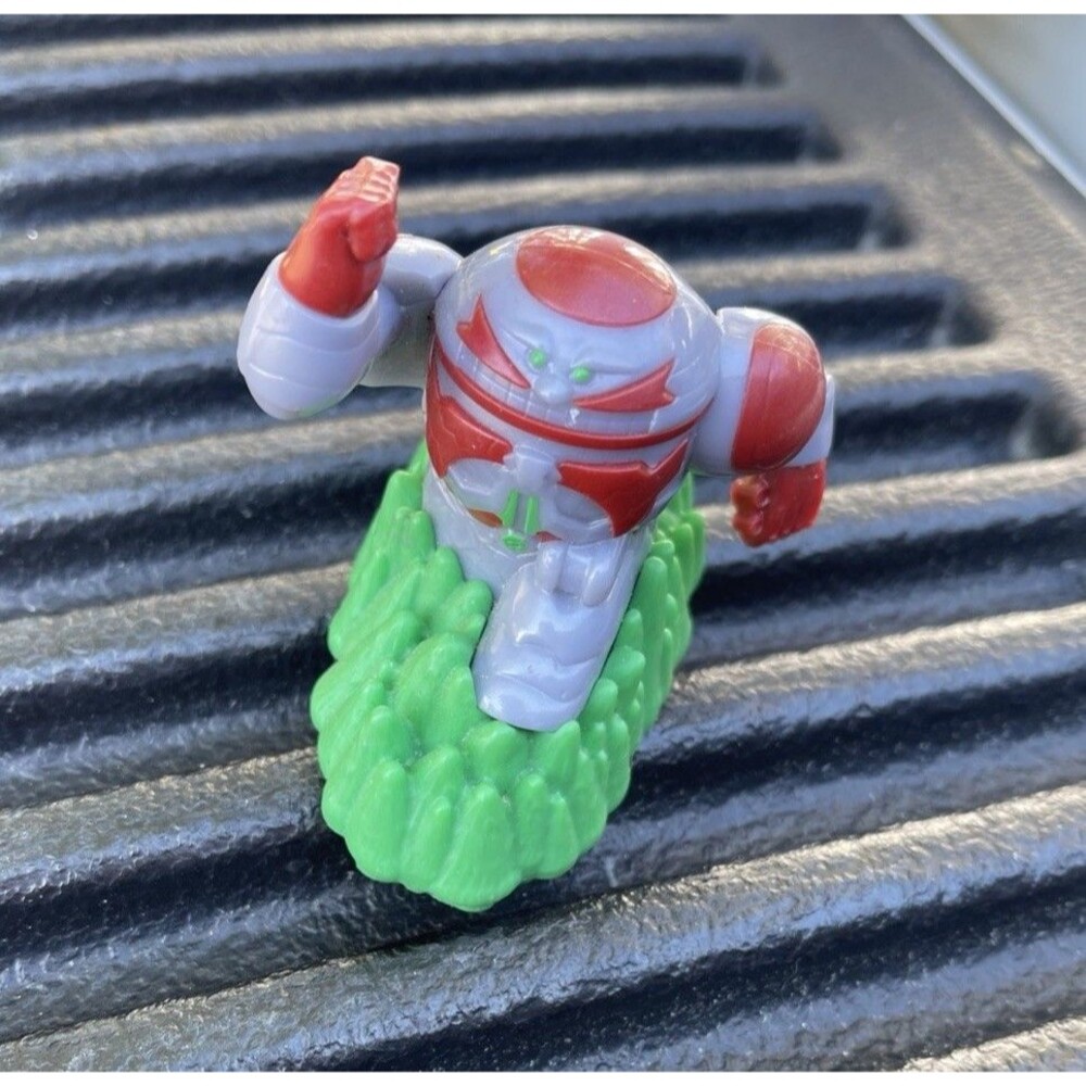 2022 Sonic the Hedgehog 2 Movie Giant Robot Dr Eggman - McDonalds Happy Meal Toy